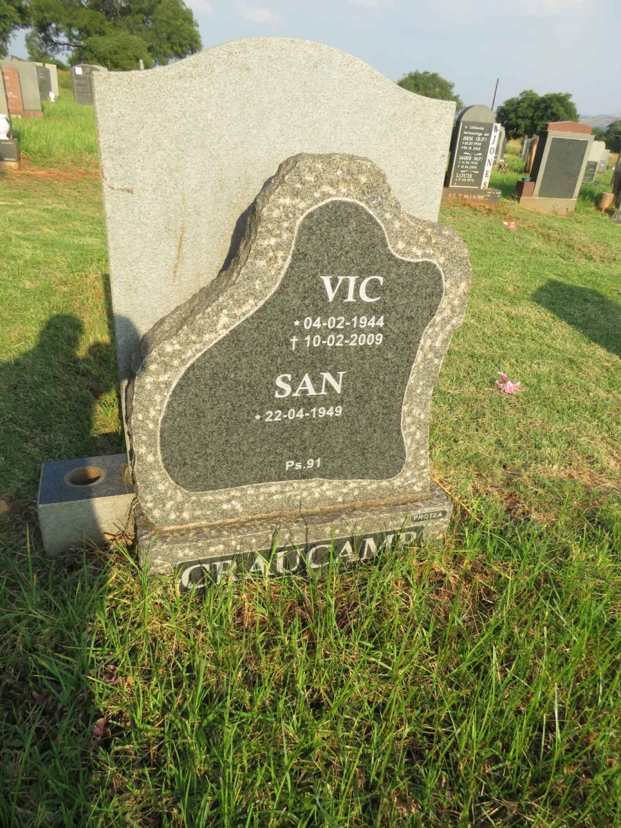 CRAUCAMP Vic 1944-2009 & San 1949-