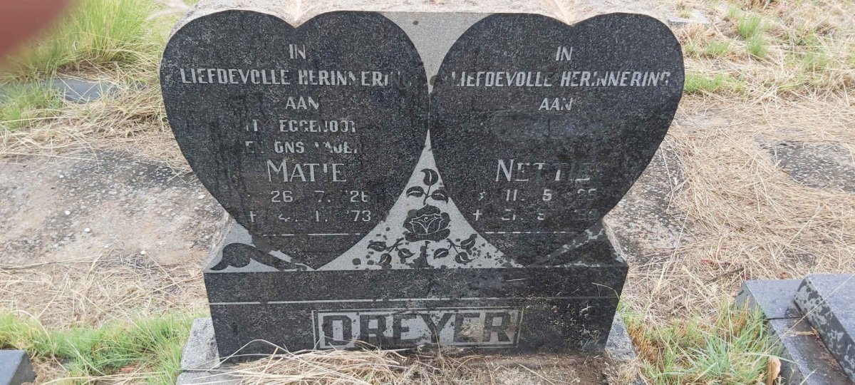 DREYER Matie 1926-1973 & Nettie 1925-1998