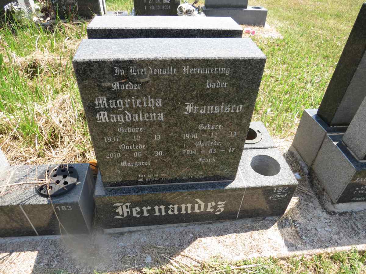 FERNANDEZ Fransisco 1930-2014 & Magrietha Magdalena 1937-2010