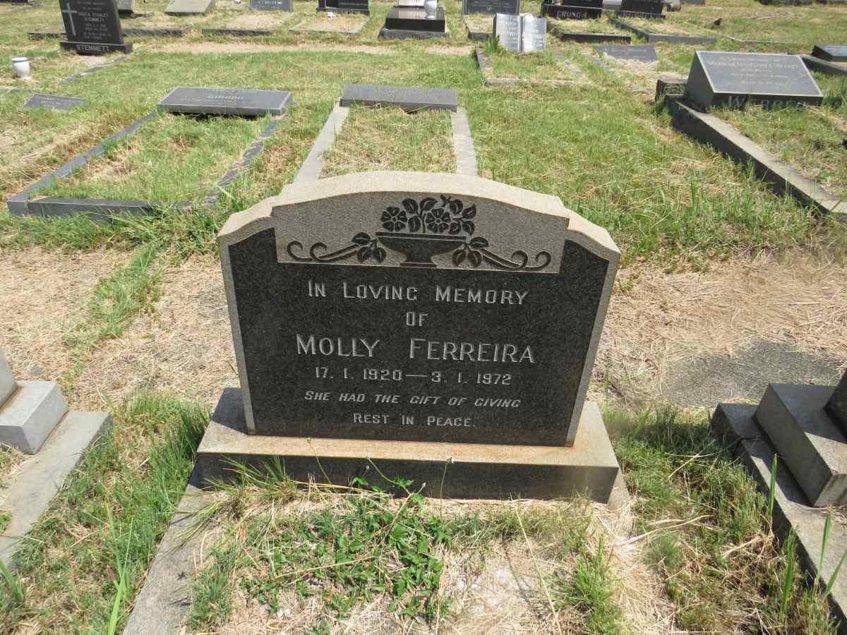 FERREIRA Molly 1920-1972