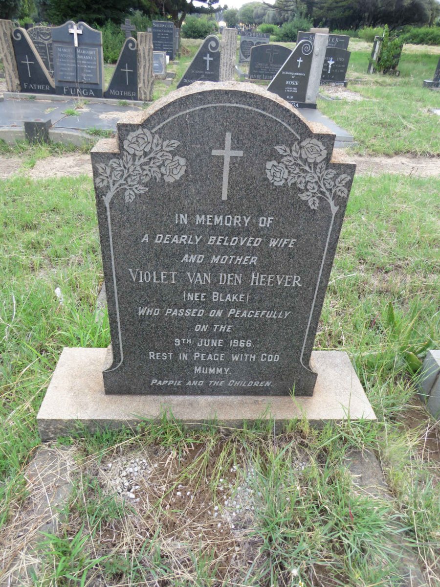 HEEVER Violet, van den nee BLAKE -1966