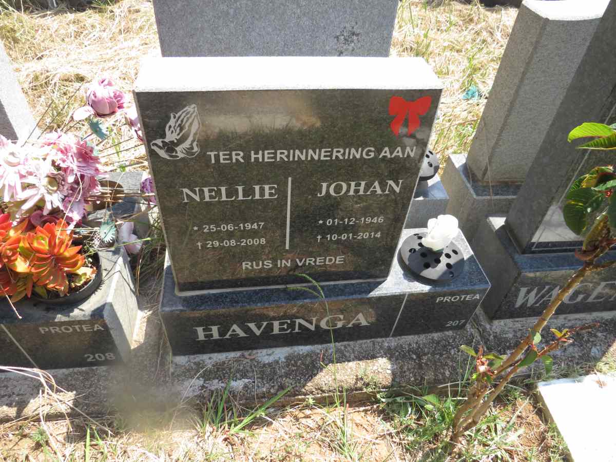 HAVENGA Johan 1946-2014 & Nellie 1947-2008