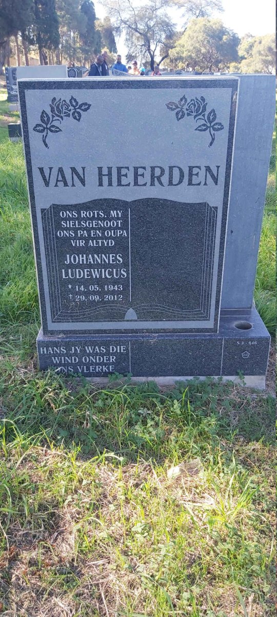 HEERDEN Johannes Ludewicus, van 1943-2012