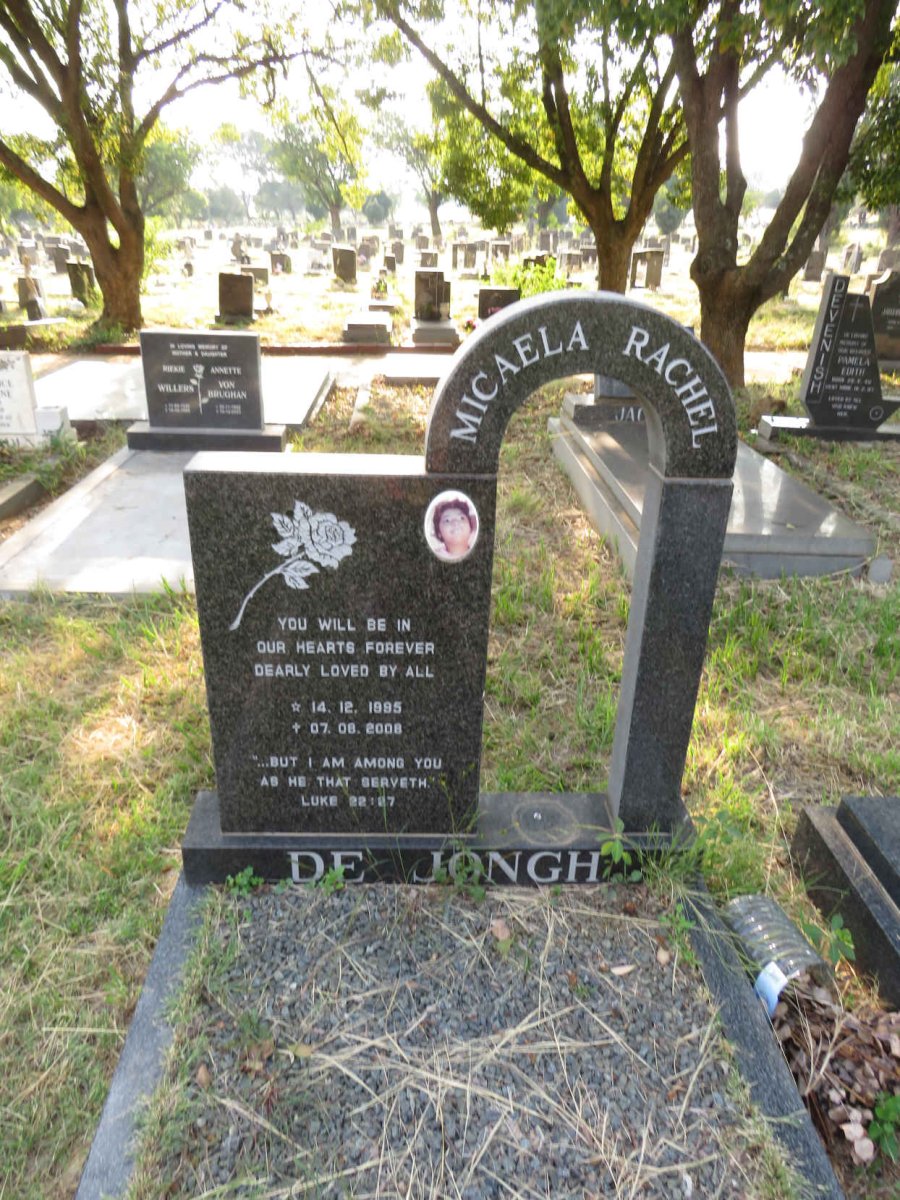 JONGH Micaela Rachel, de 1995-2008