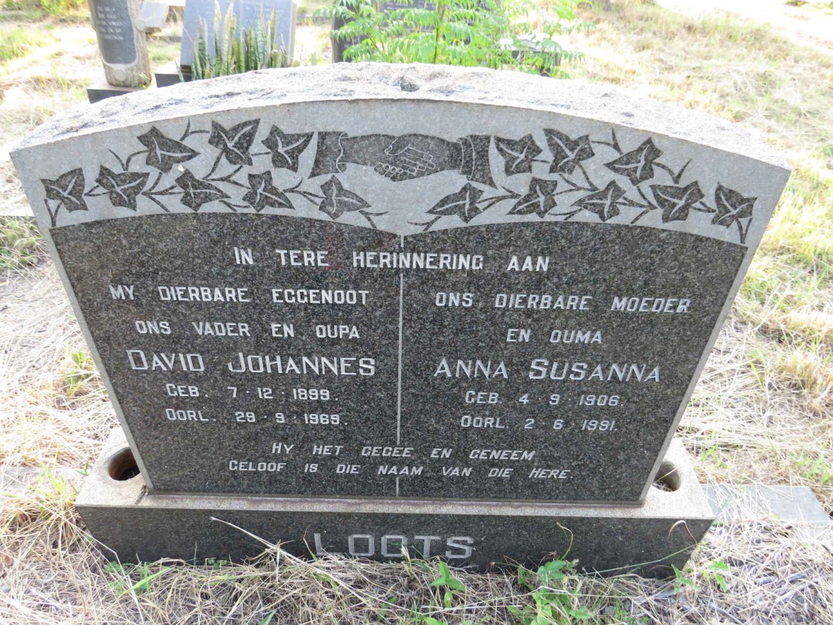 LOOTS David Johannes 1899-1969 & Anna Susanna 1906-1991