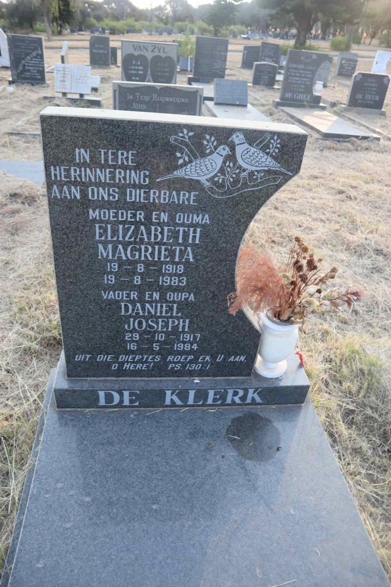 KLERK Daniel Joseph, de 1917-1984 & Elizabeth Magrieta 1918-1983