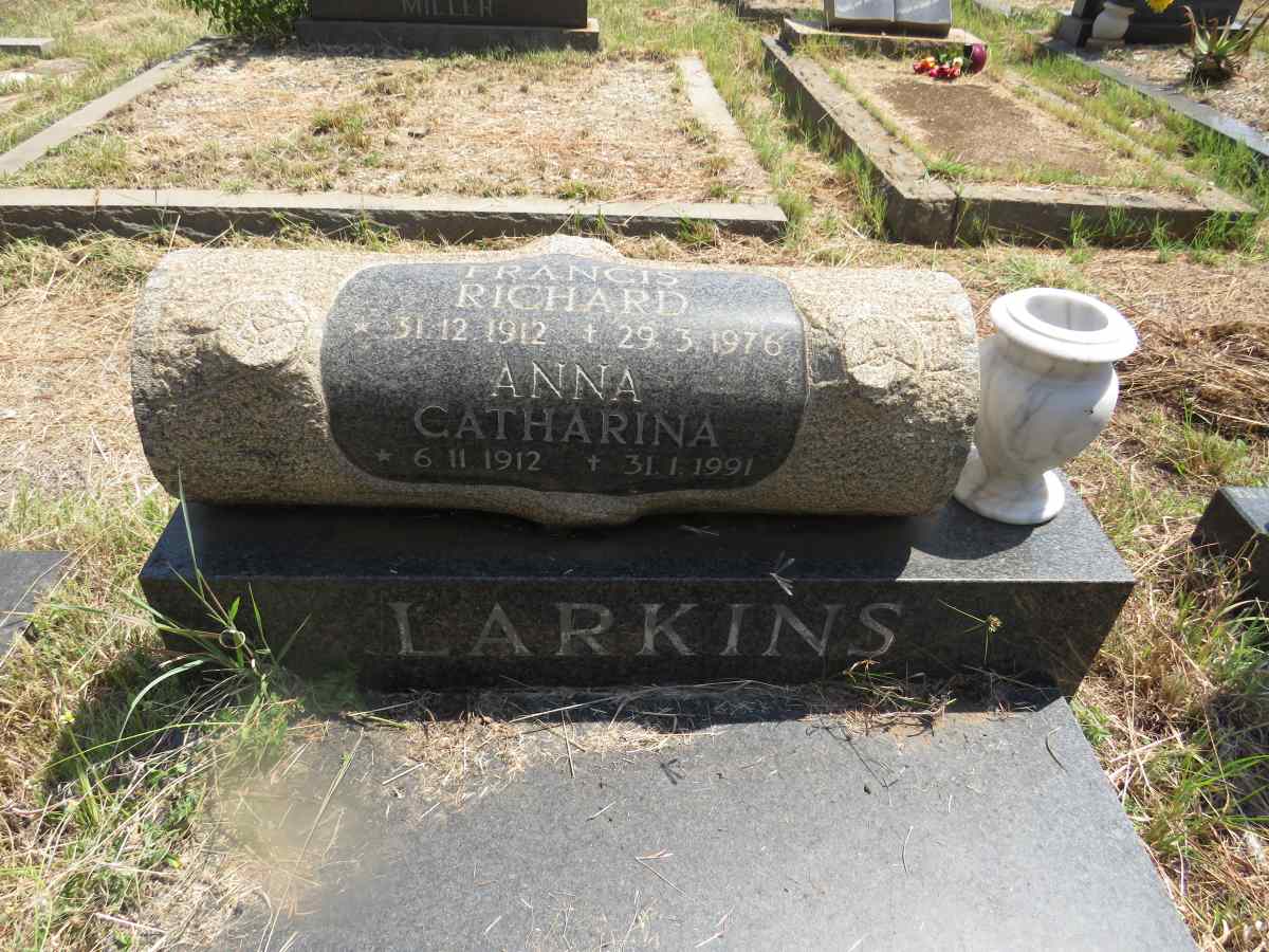LARKINS Francis Richard 1912-1976 & Anna Catharina 1912-1991