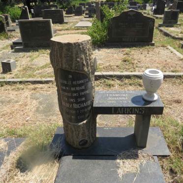 LARKINS Silbey Richard 1930-1971 & Francina Johanna 1930- 1983_1