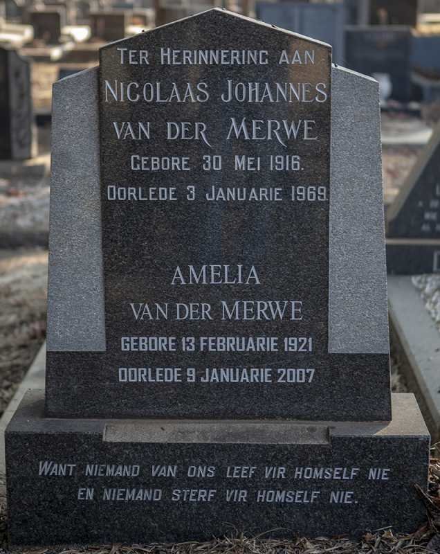 MERWE Nicolaas Johannes, van der 1916-1969 &amp; Amelia 1921-2007