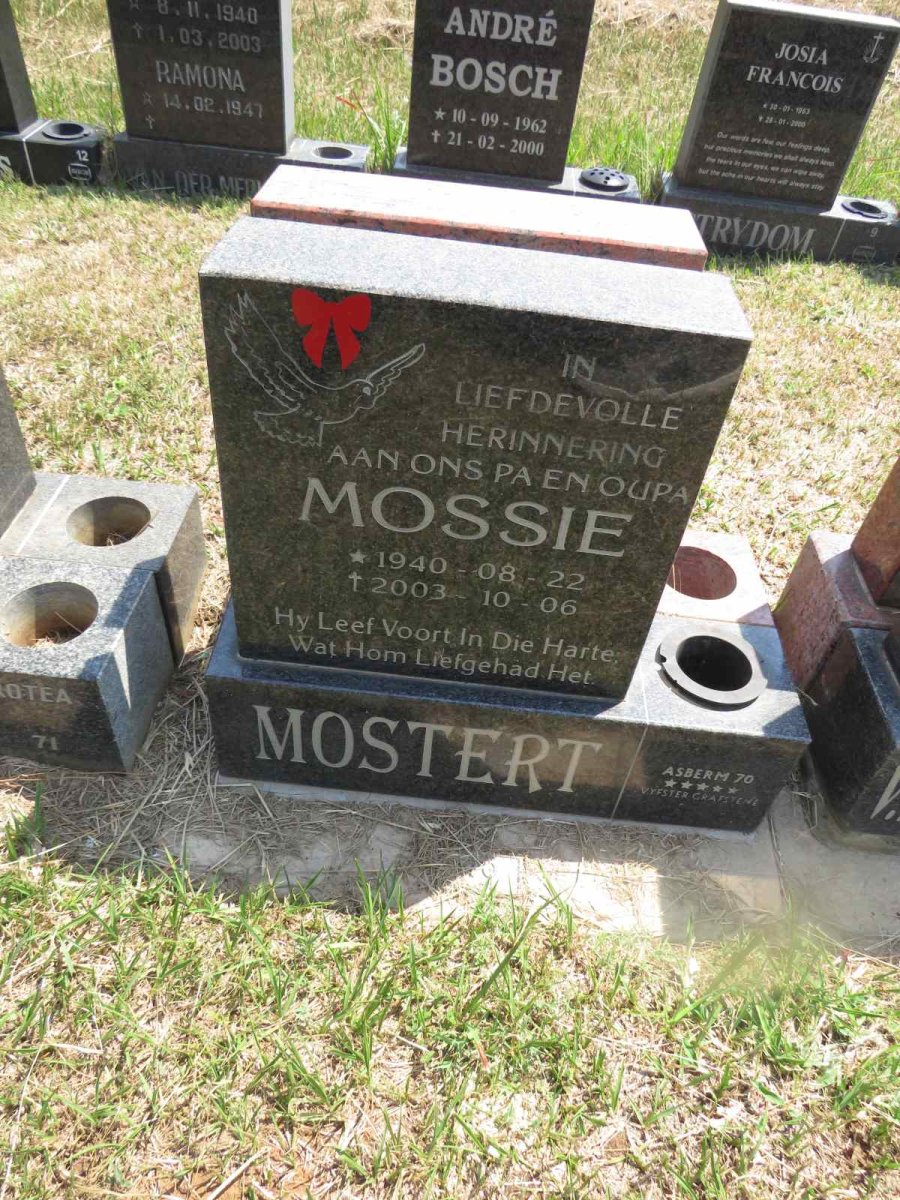 MOSTERT Mossie 1940-2003