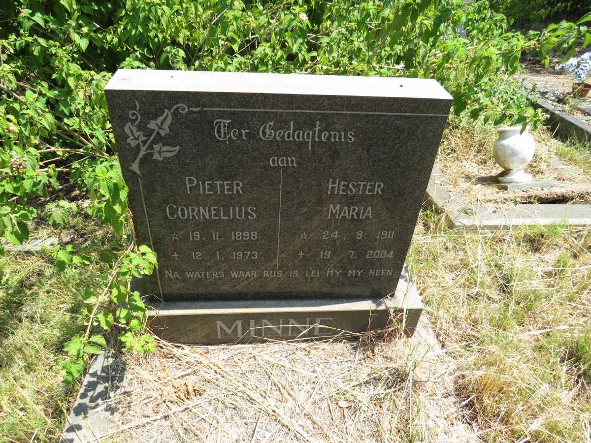 MINNE Pieter Cornelius 1898-1973 & Hester Maria 1911-2004