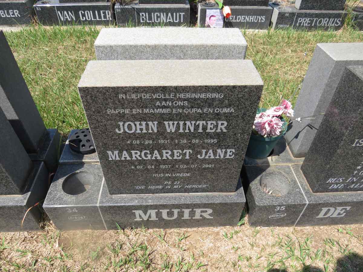 MUIR John Winter 1931-1995 & Margaret Jane 1937-2001