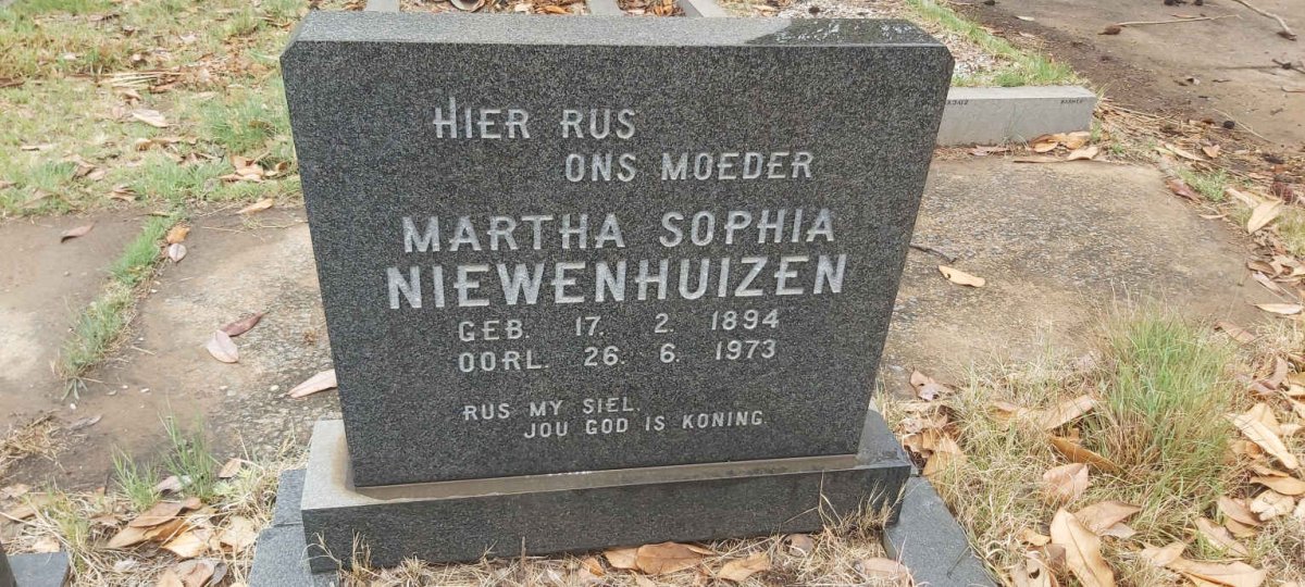 NIEWENHUIZEN Martha Sophia 1894-1973