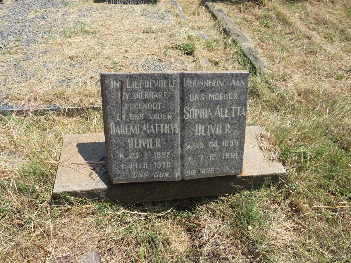 OLIVIER Barend Matthys 1892-1970 & Sophia Aletta 1895-1981