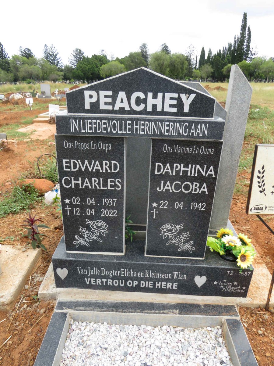 PEACHEY Edward Charles 1937-2022 & Daphina Jacoba 1942-