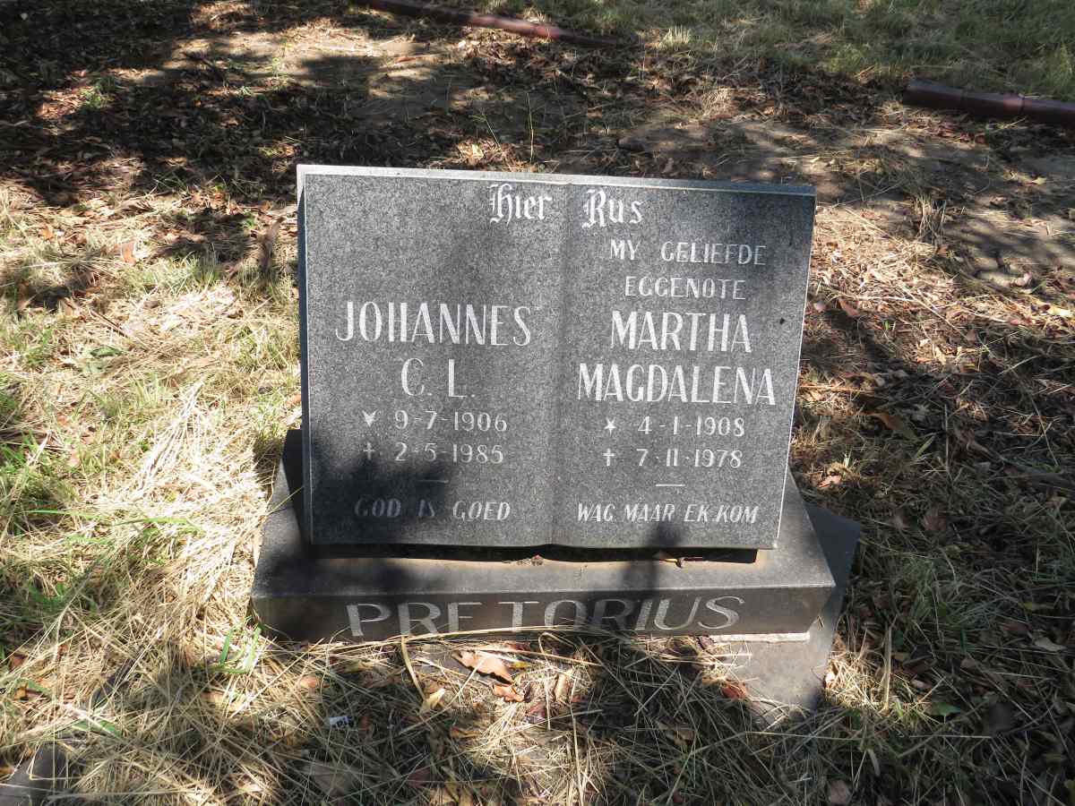 PRETORIUS Johannes C.L. 1906-1985 & Martha Magdalena 1908-1978