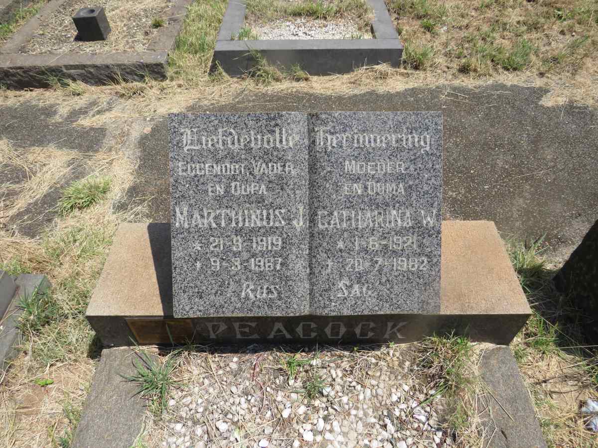 PEACOCK Marthinus J. 1919-1967 & Catharina W. 1921-1982