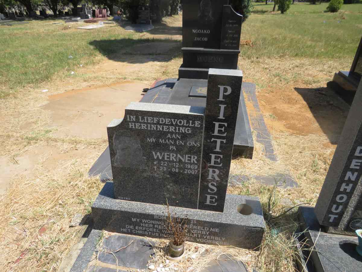 PIETERSE Werner 1969-2007