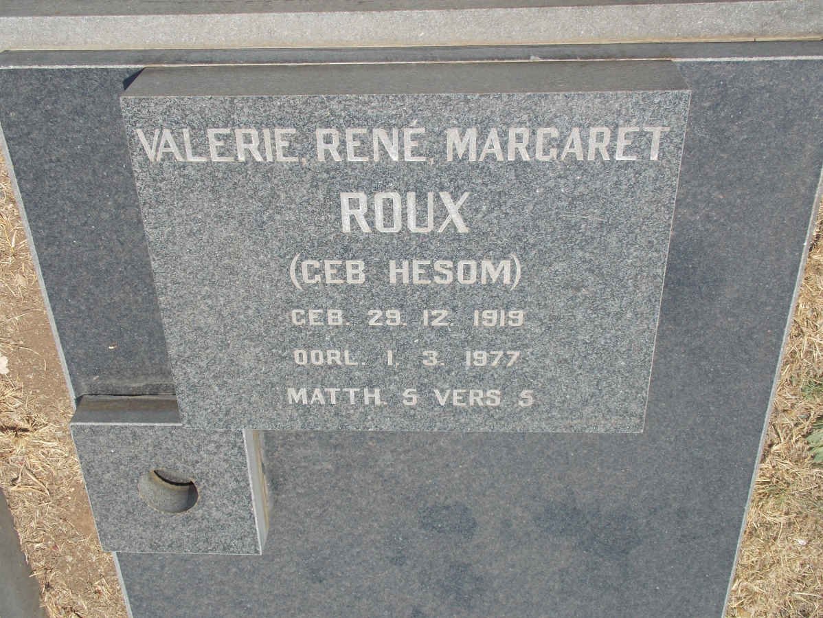 ROUX Valerie René Margaret nee HESOM 1919-1977
