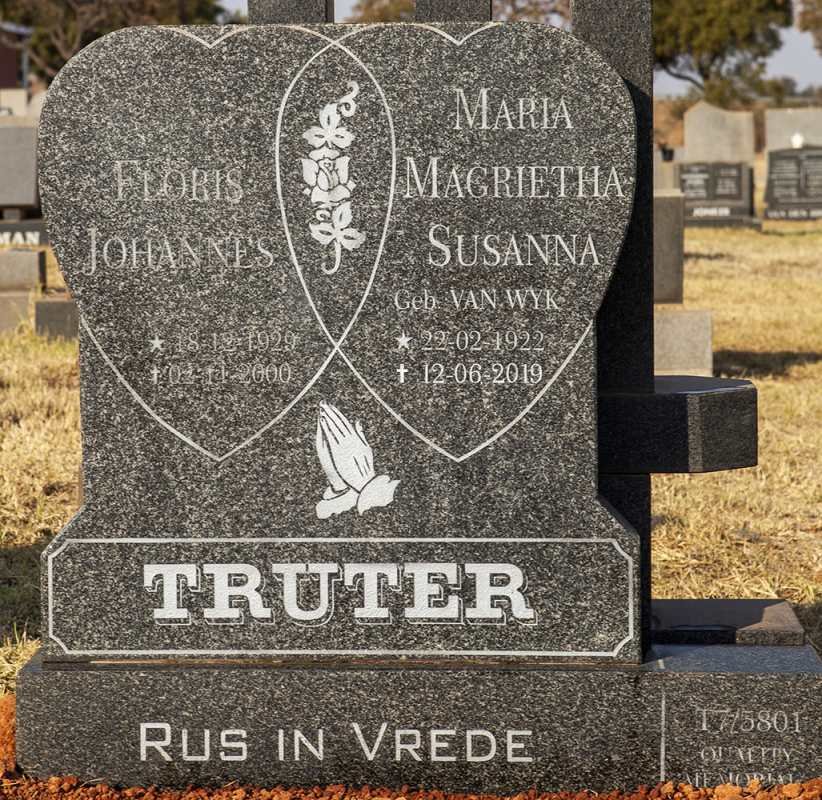 TRUTER Floris Johannes 1929-2000 &amp; Maria Magrietha Susanna VAN WYK 1922-2019