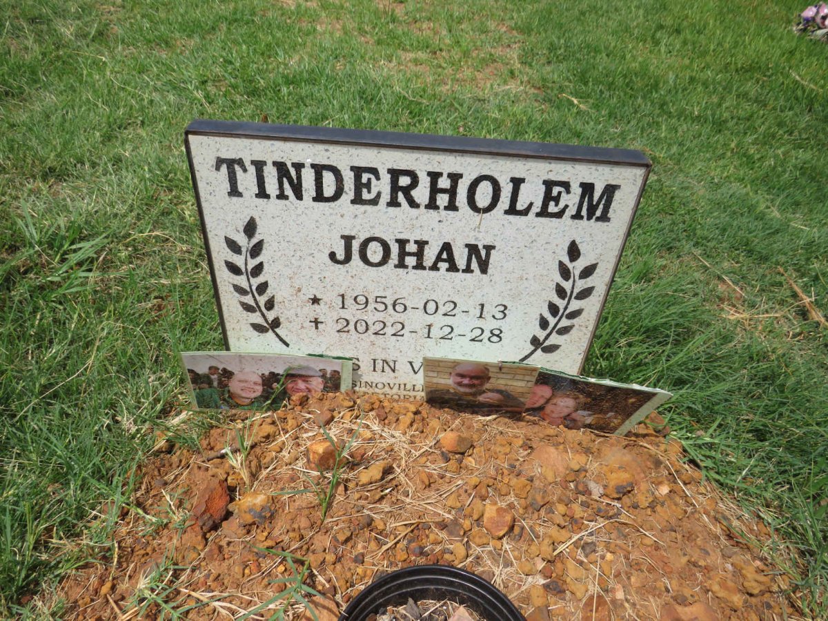 TINDERHOLEM Johan 1956-2022