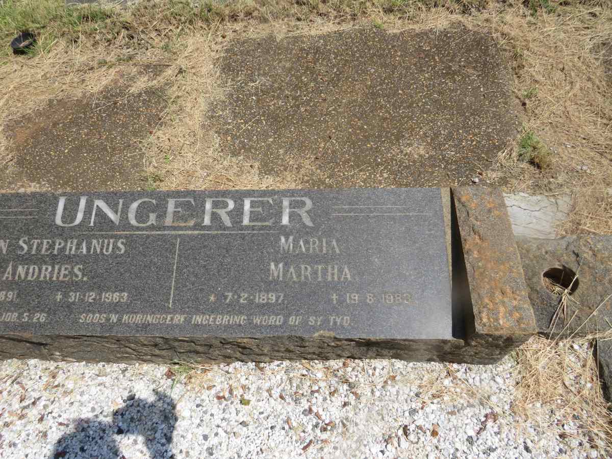 UNGERER Jan Stephanus Andries 1891-1963 & Maria Martha 1897-1983_2