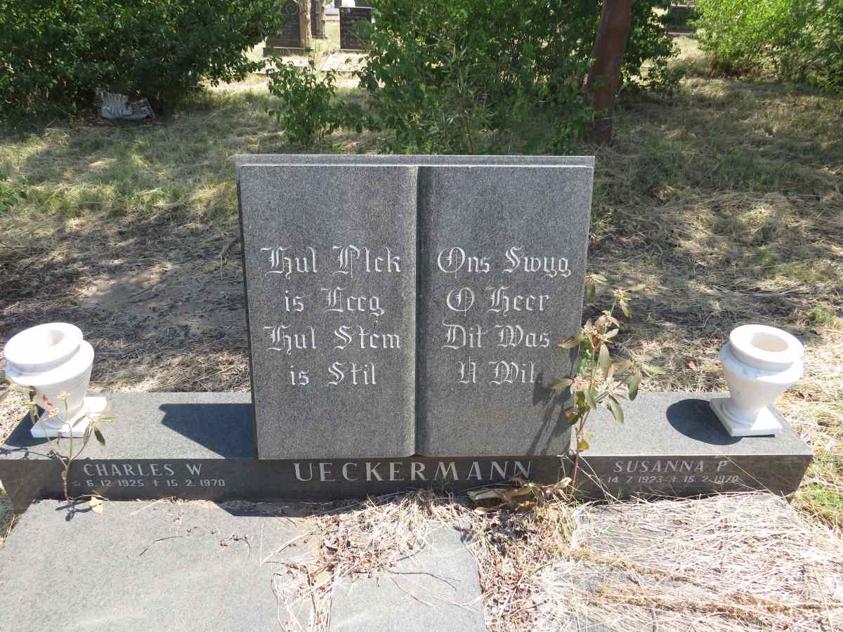 UECKERMANN Charles W. 1925-1970 & Susanna P. 1923-1970