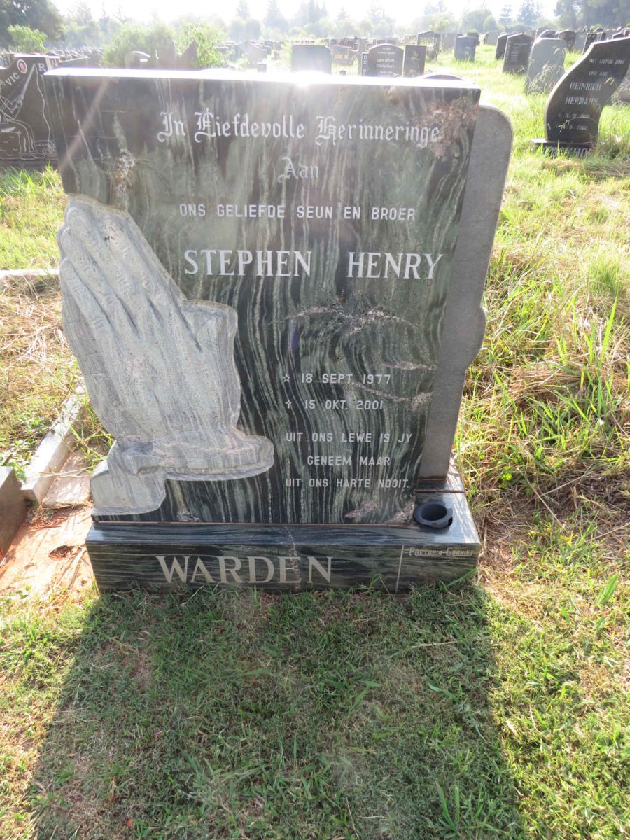 WARDEN Stephen Henry 1977-2001