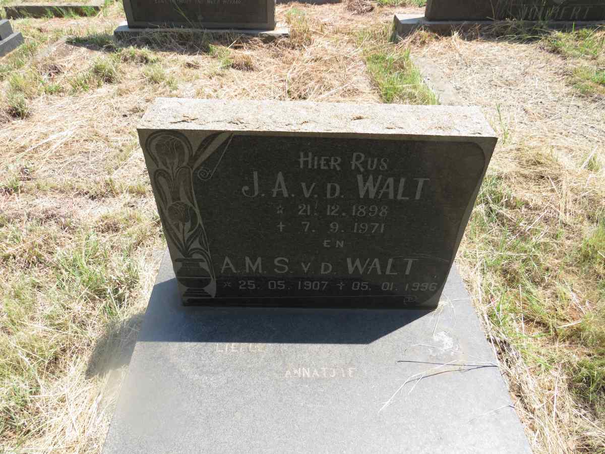 WALT J.A., v.d. 1898-1971 & A.M.S. 1907-1996