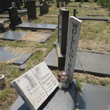 WOLFSWINKEL Hendrik Jacobus 1906-1994 & Johanna Catharina VAN ZYL 1908-1989