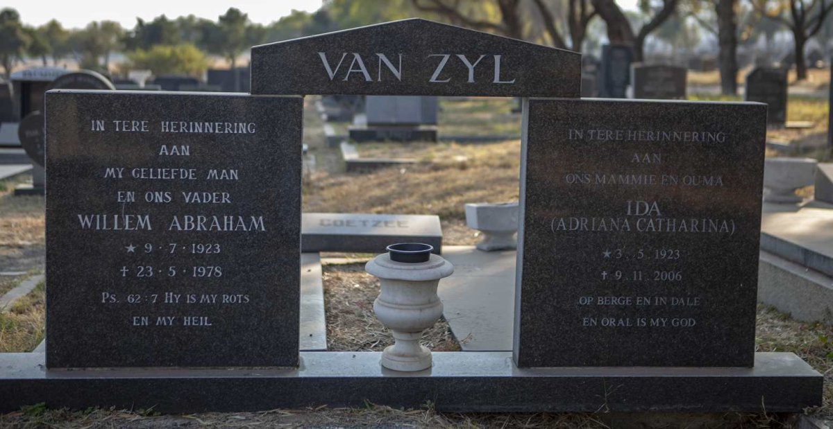 ZYL Willem Abraham, van 1923-1978 &amp; Adriana Catharina 1923-2006