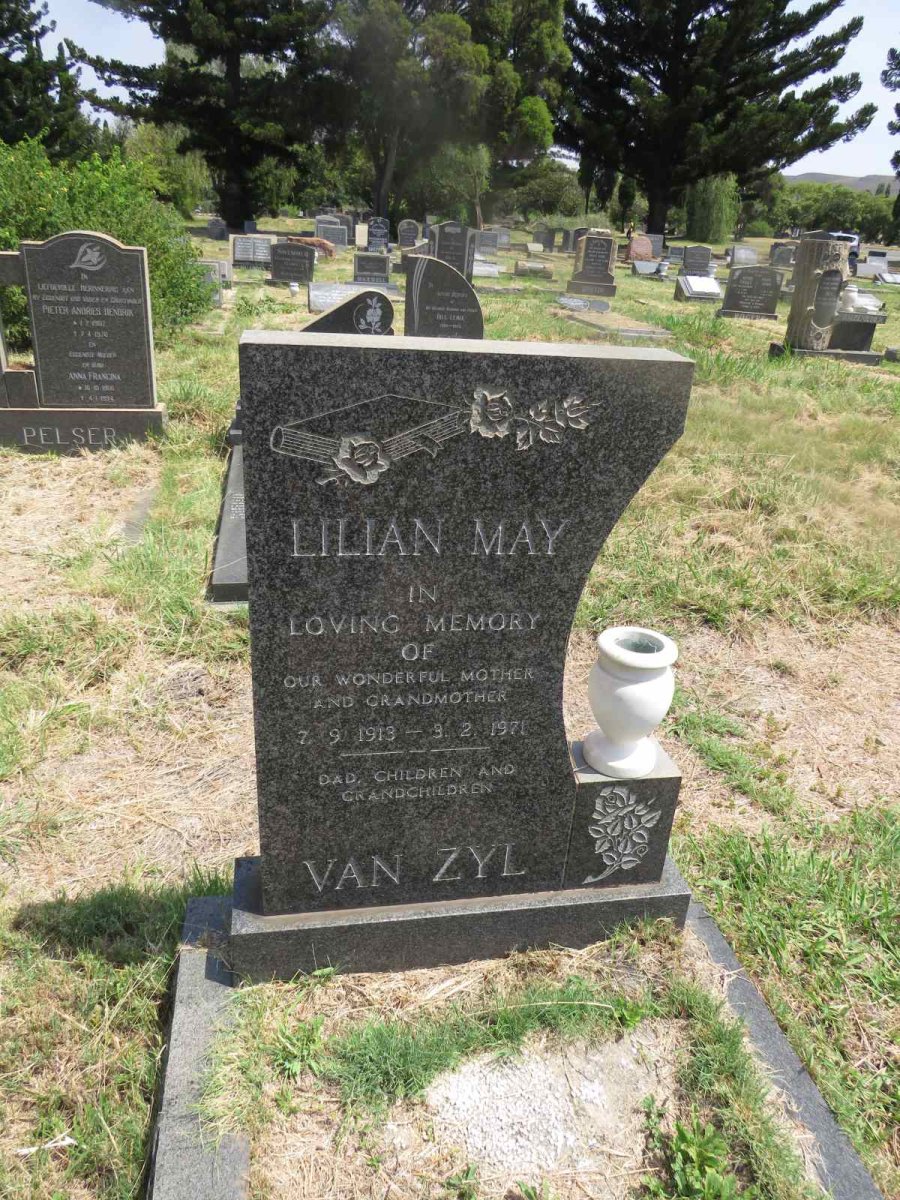 ZYL Lilian May, van 1913-1971
