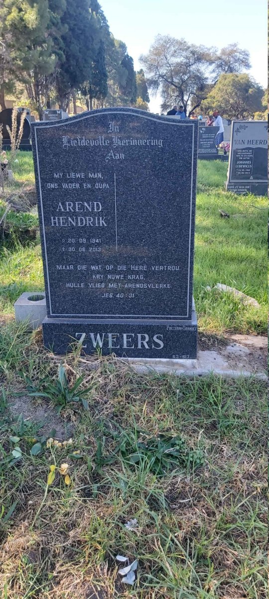 ZWEERS Arend Hendrik 1941-2013