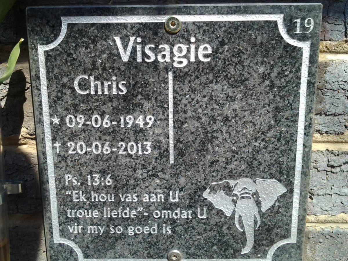 VISAGIE Chris 1949-2013