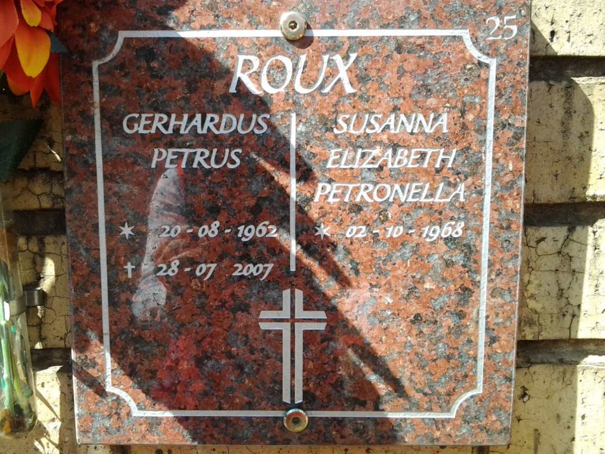 ROUX Gerhardus Petrus 1962-2007 &amp; Susanna Elizabeth Petronella 1968-