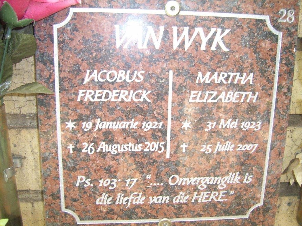 WYK Jacobus Frederick, van 1921-2015 &amp; Martha Elizabeth 1923-2007