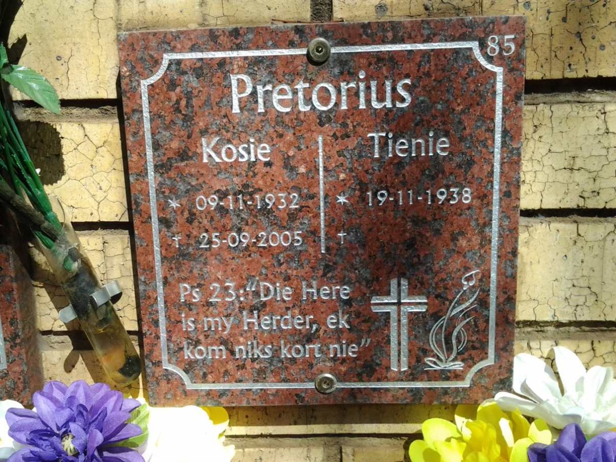 PRETORIUS Kosie 1932-2005 &amp; Tienie 1938-