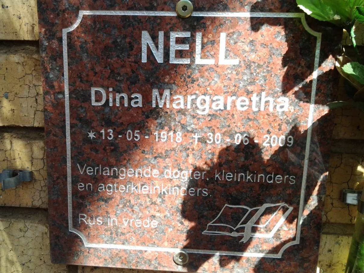 NELL Dina Margaretha 1918-2009