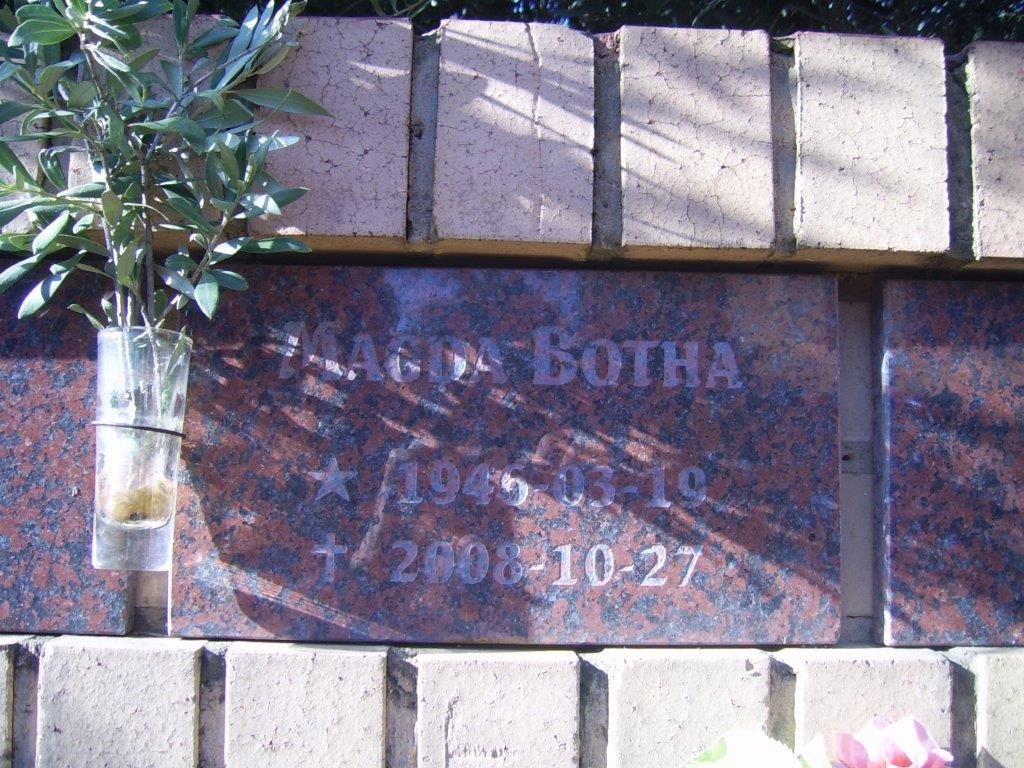 BOTHA Magda 1946-2008