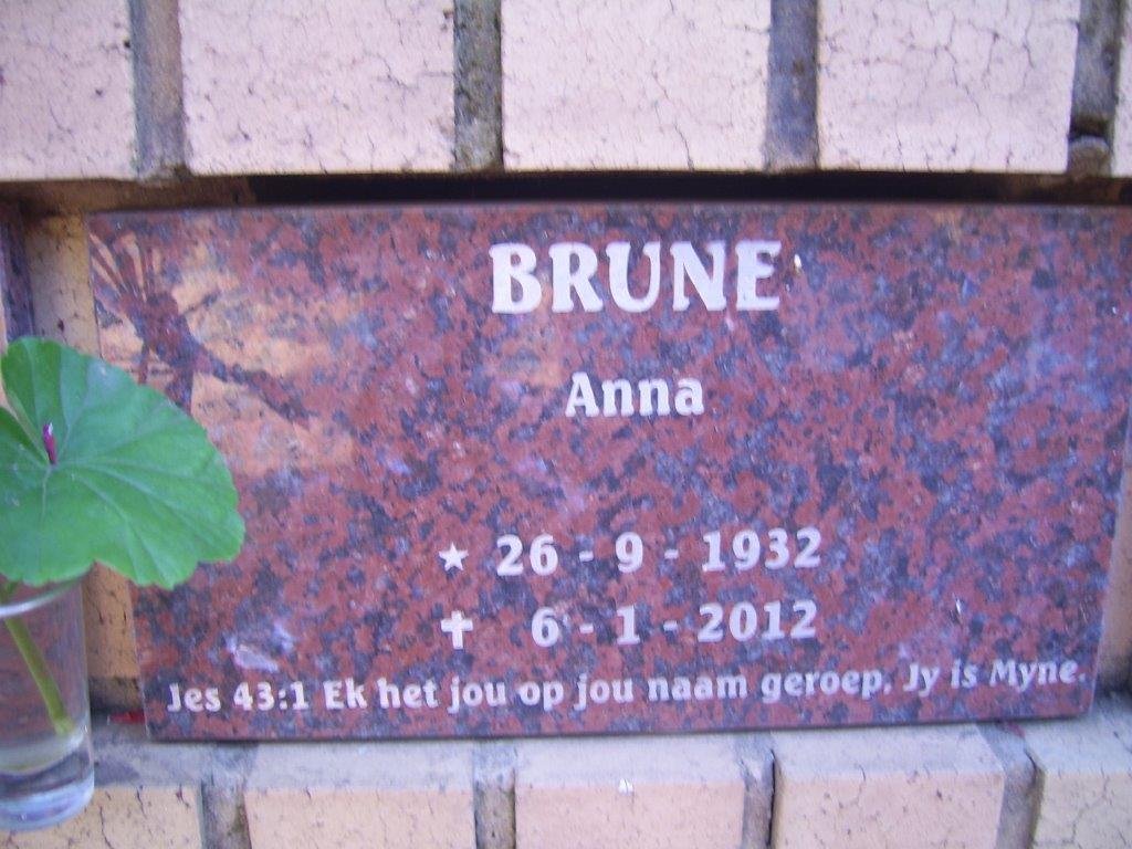 BRUNE Anna 1932-2012