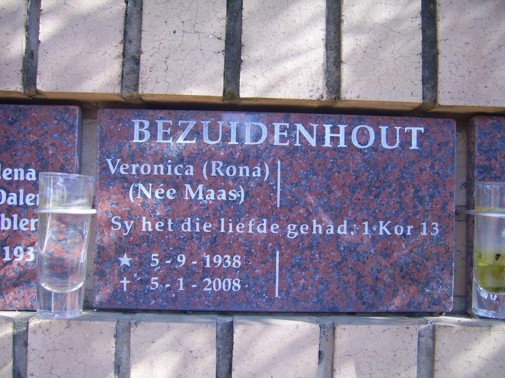 BEZUIDENHOUT Veronica nee MAAS 1938-2008