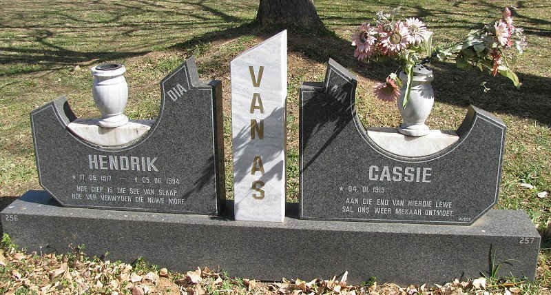 AS Hendrik, van 1917-1994 &amp; Cassie 1919-