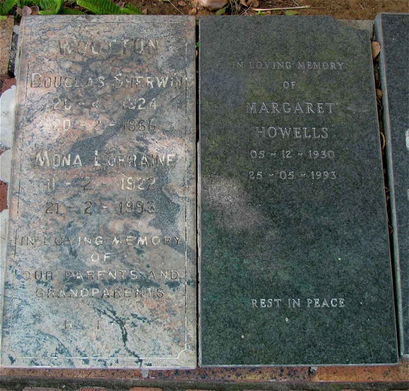 WOOTTON Douglas Sherwin 1924-1966 &amp; Mona Lorraine 1922-1993 :: HOWELLS Margaret 1930-1993