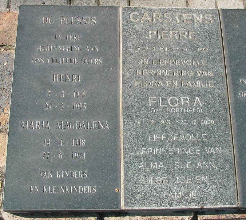 PLESSIS Henri 1915-1975 &amp; Maria Magdalena 1918-1994 :: CARSTENS Pierre 1912-1995 &amp; Flora KORTHALS 1913-2000