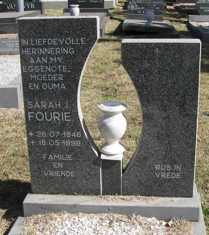 FOURIE Sara J. 1946-1999
