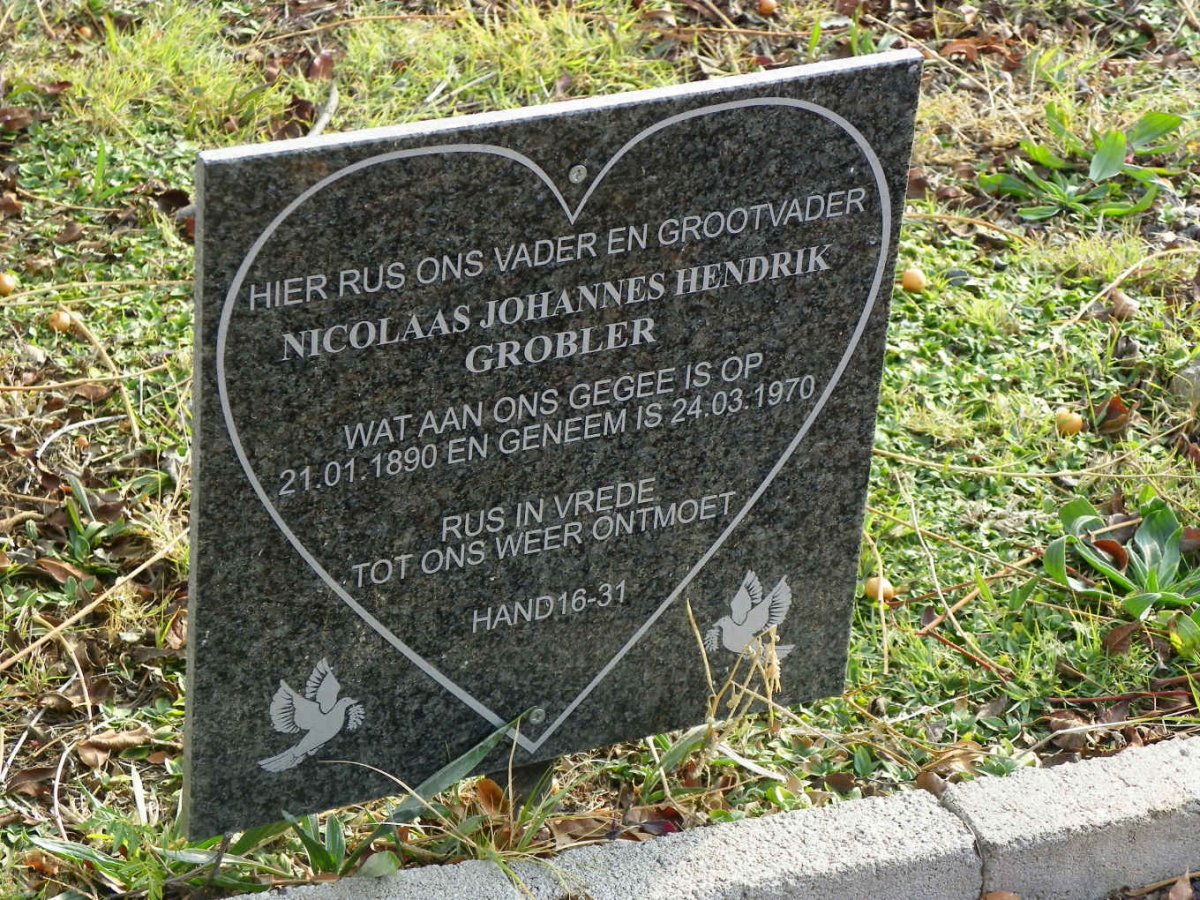 GROBLER Nicolaas Johannes Hendrik 1890-1970 &amp;  Cornelia Carolina VAN DEN BERG 1892-1963