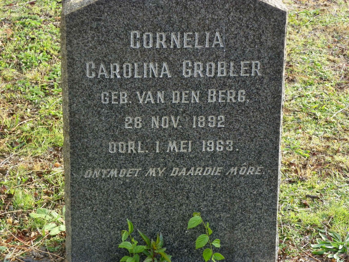 GROBLER Nicolaas Johannes Hendrik 1890-1970 &amp;  Cornelia Carolina VAN DEN BERG 1892-1963