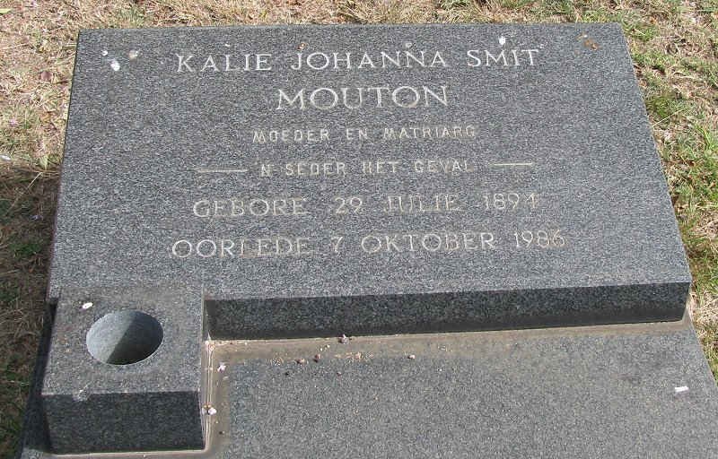 MOUTON Kalie Johanna Smit 1894-1986