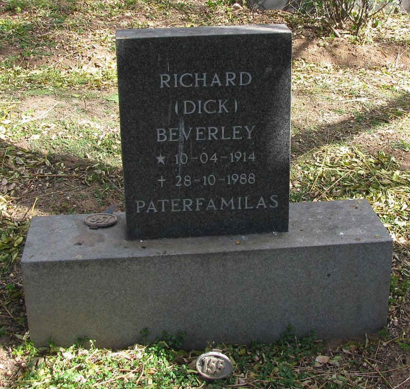 PATERFAMILAS Richard Beverley 1914-1988