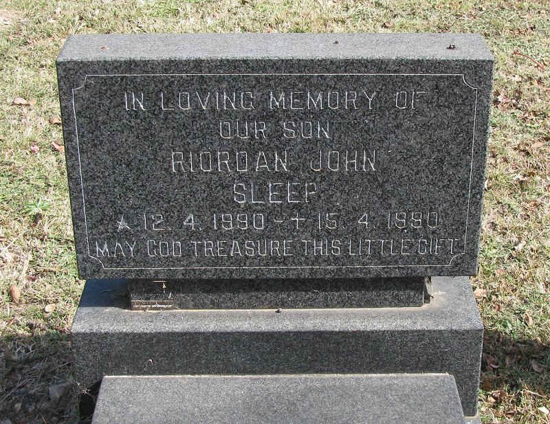 SLEEP Riordan John 1990-1990
